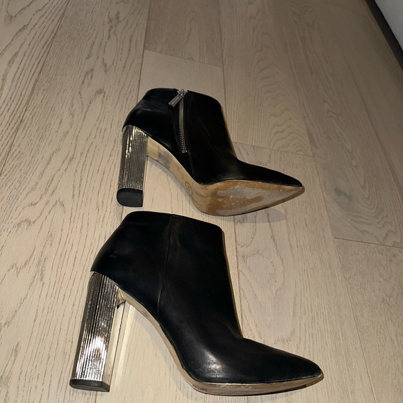 MICHAEL Michael Kors leather boot with silver heel & hardware - Picture 6 of 6